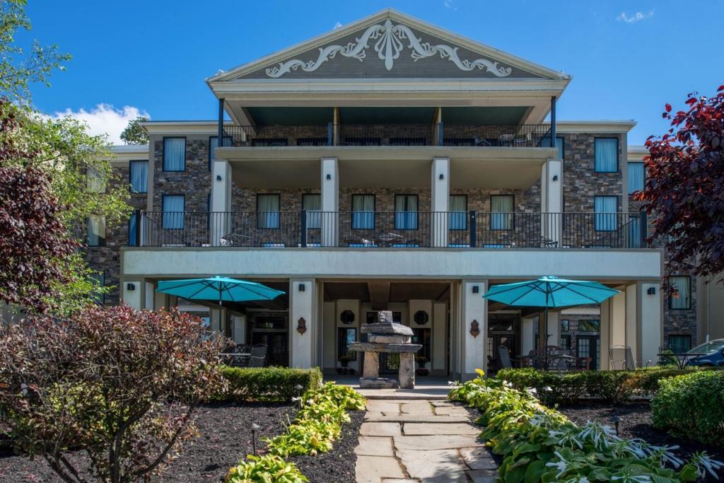 Niagara Crossing Hotel And Spa Lewiston Buitenkant foto